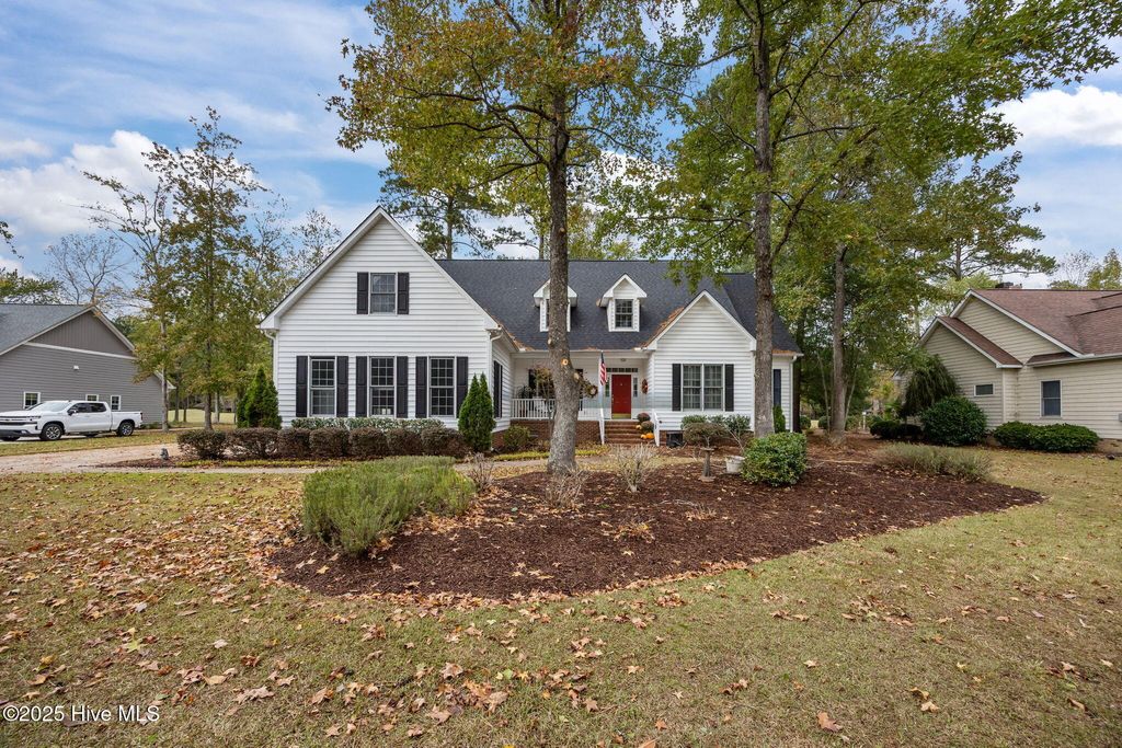 Photo of 1406 Potomac Drive, Chocowinity, NC 27817 (MLS # 100536329)