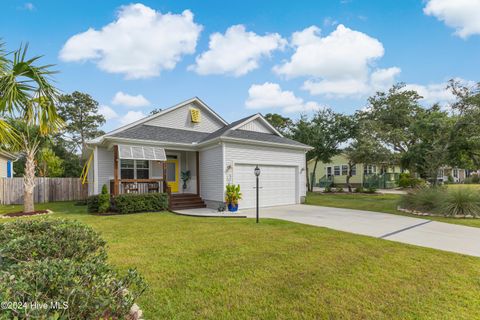 A home in Oak Island