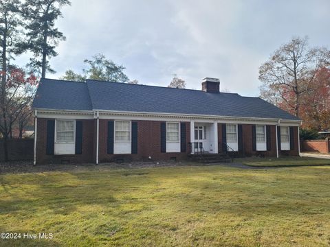 A home in Kinston