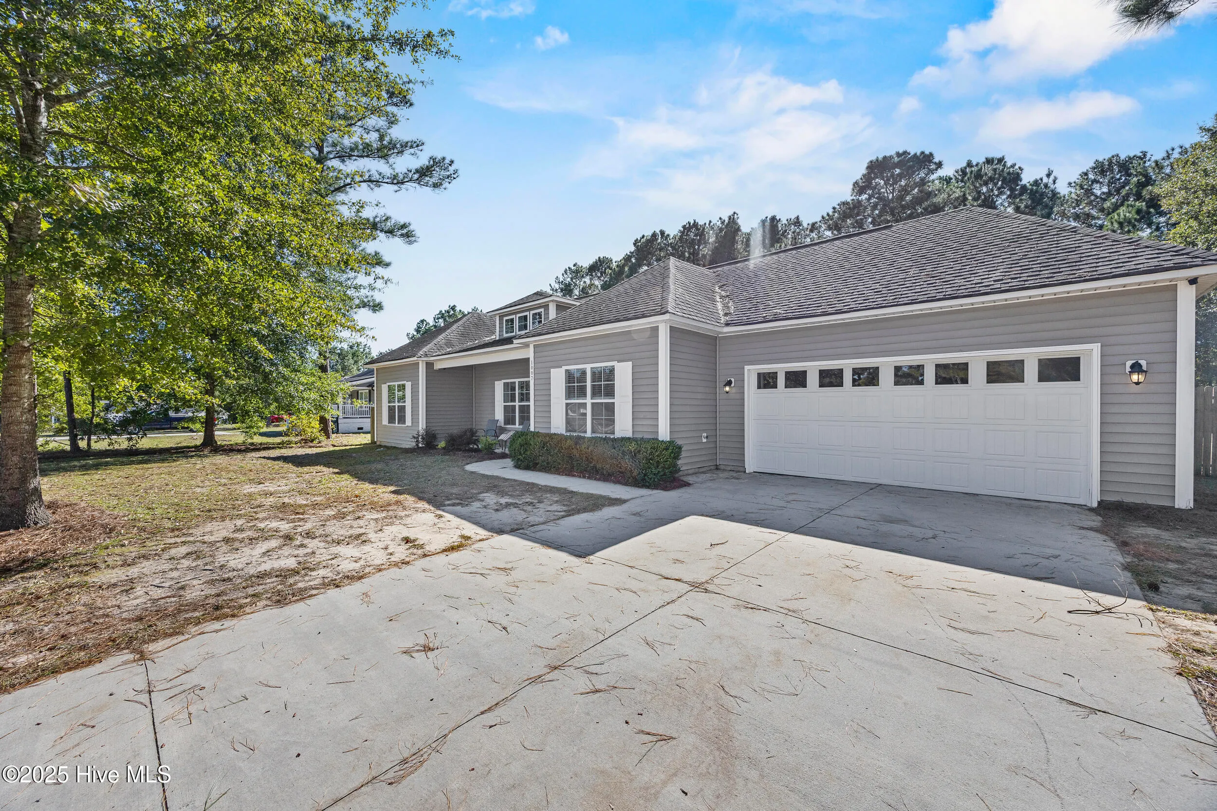 Leland, North Carolina 28451, United States, 3 Bedrooms Bedrooms, ,2 BathroomsBathrooms,Residential,Pending,230862