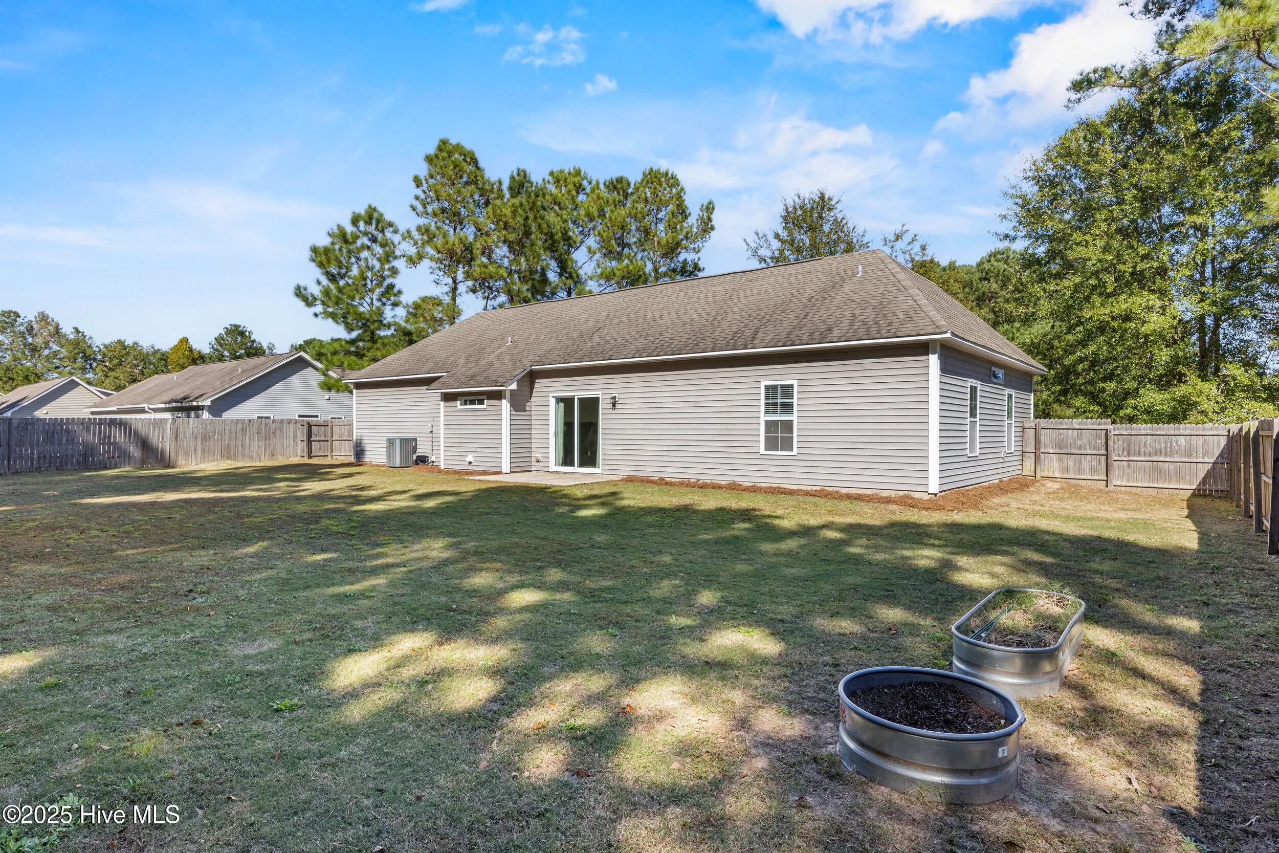 Leland, North Carolina 28451, United States, 3 Bedrooms Bedrooms, ,2 BathroomsBathrooms,Residential,Pending,230862
