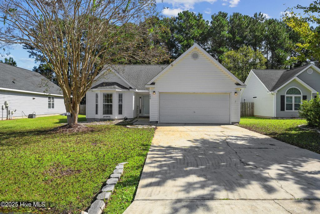 Photo of 690 Oak Branches Close SE, Belville, NC 28451 (MLS # 100533853)