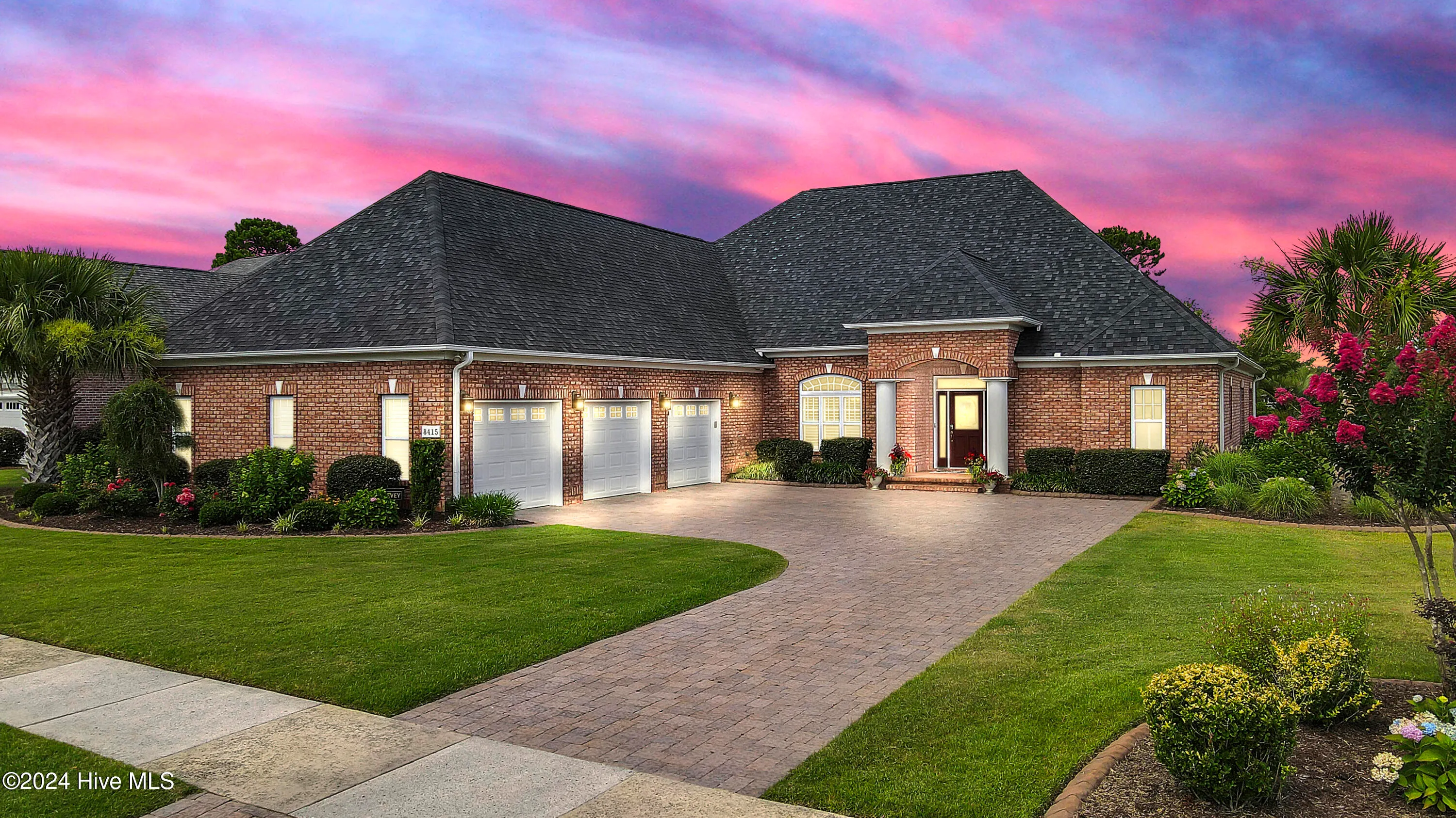 Leland, North Carolina 28451, United States, 4 Bedrooms Bedrooms, ,5 BathroomsBathrooms,Residential,Pending,34272