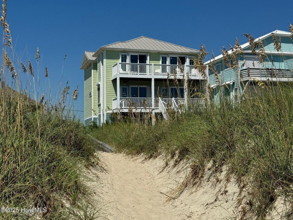 Photo of 619 Carolina Beach Avenue S #Unit 2, Carolina Beach, NC 28428 (MLS # 100528882)