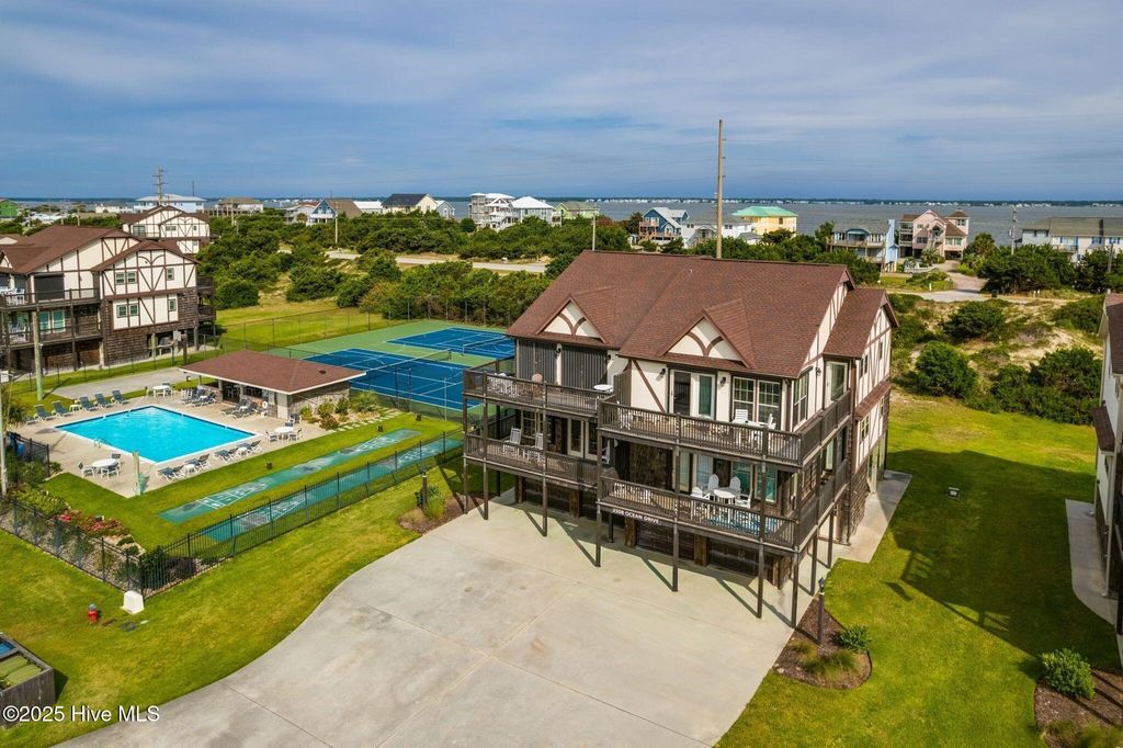Photo of 2508 Ocean Drive #14b1, Emerald Isle, NC 28594 (MLS # 100532732)