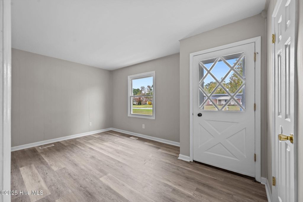 Photo of 106 Ronny Court, Jacksonville, NC 28546 (MLS # 100540509)