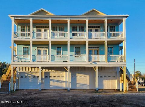 A home in Sneads Ferry