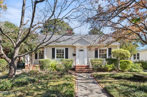 Photo of 102 N 25th Street, Wilmington, NC 28405 (MLS # 100538519) Photo of 102 N 25th Street, Wilmington, NC 28405 (MLS # 100538519)