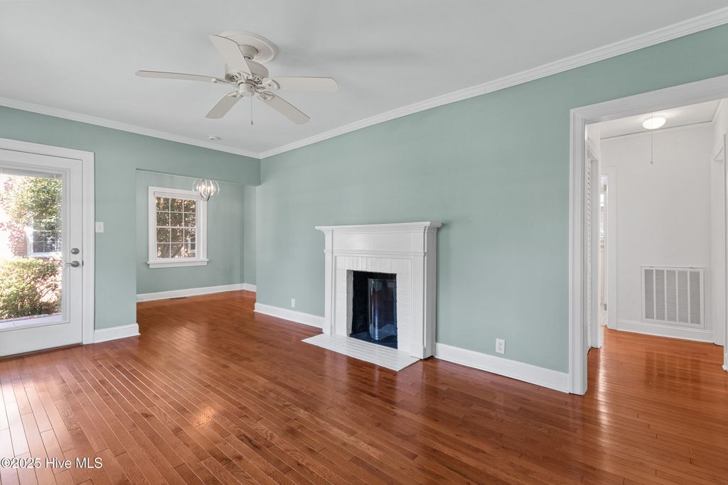 Photo of 102 N 25th Street, Wilmington, NC 28405 (MLS # 100538519)