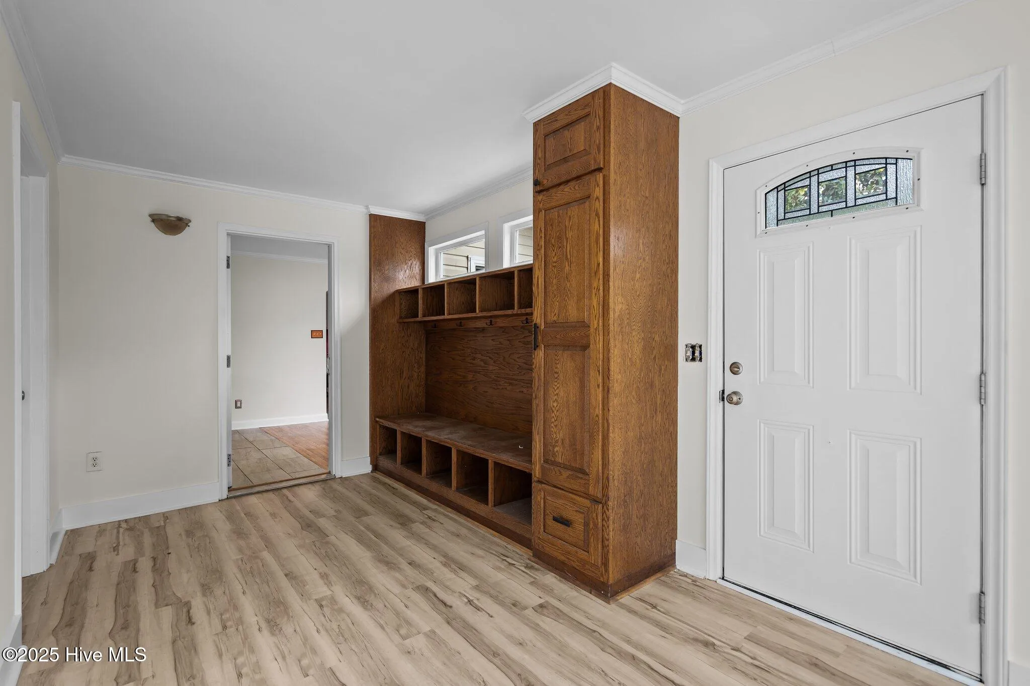 Wilmington, North Carolina 28401, United States, 3 Bedrooms Bedrooms, ,1 BathroomBathrooms,Residential,Pending,17590