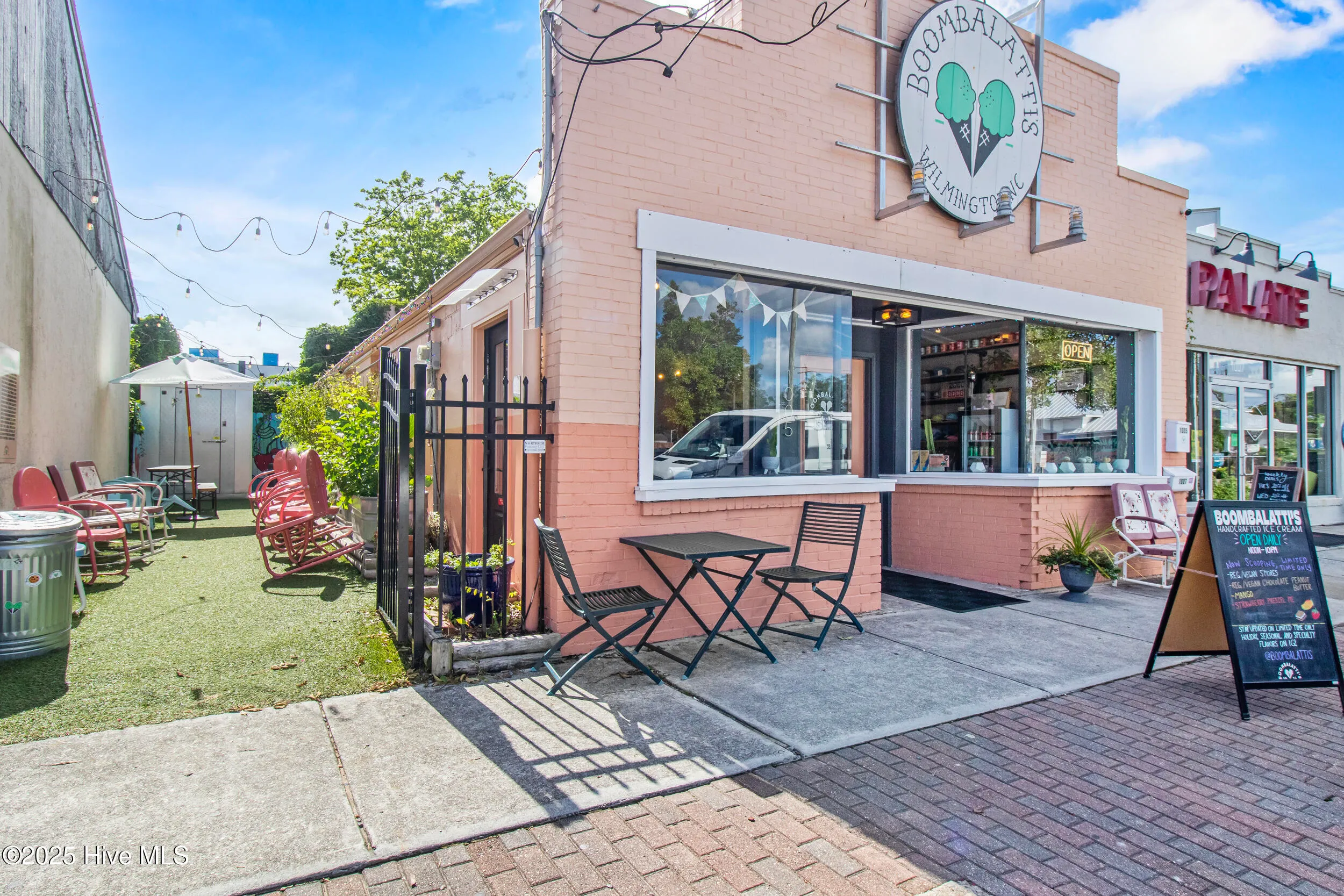 Wilmington, North Carolina 28401, United States, 1 Bedroom Bedrooms, ,2 BathroomsBathrooms,Residential,Active,206095