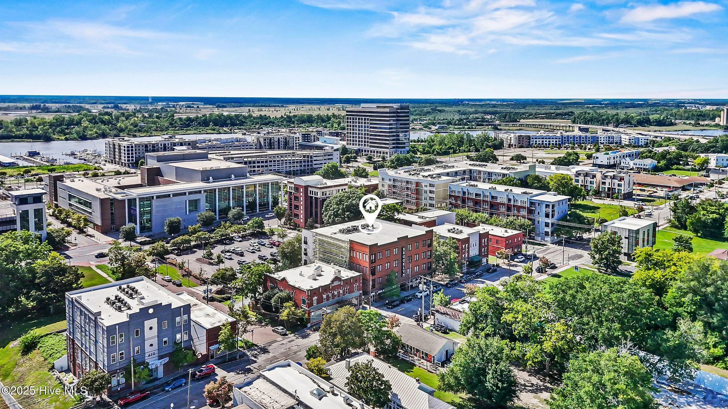 Wilmington, North Carolina 28401, United States, 1 Bedroom Bedrooms, ,2 BathroomsBathrooms,Residential,Active,206095