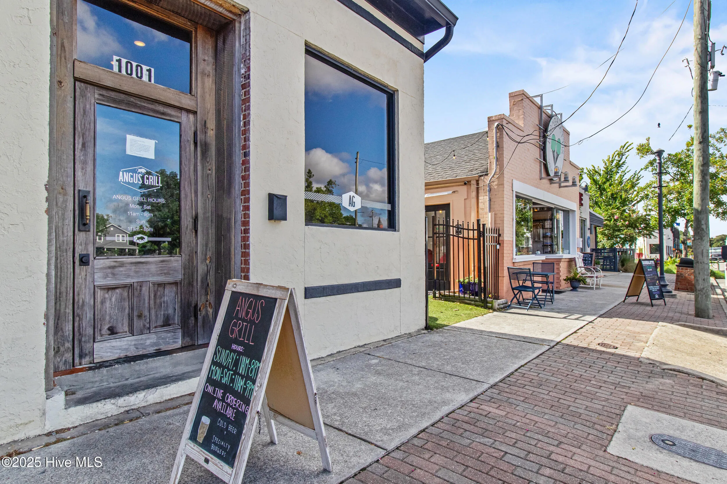 Wilmington, North Carolina 28401, United States, 1 Bedroom Bedrooms, ,2 BathroomsBathrooms,Residential,Active,206095