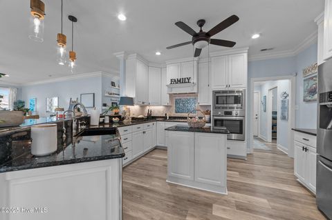 A home in Arapahoe