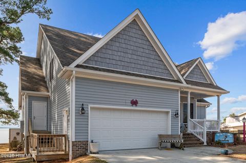 A home in Arapahoe