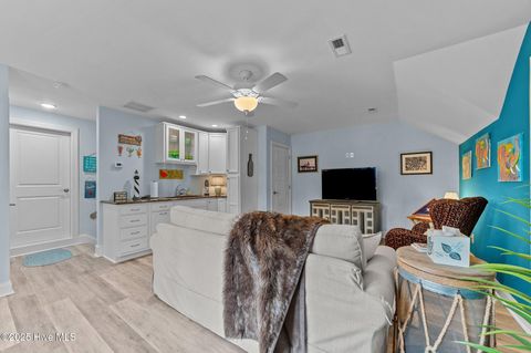 A home in Arapahoe
