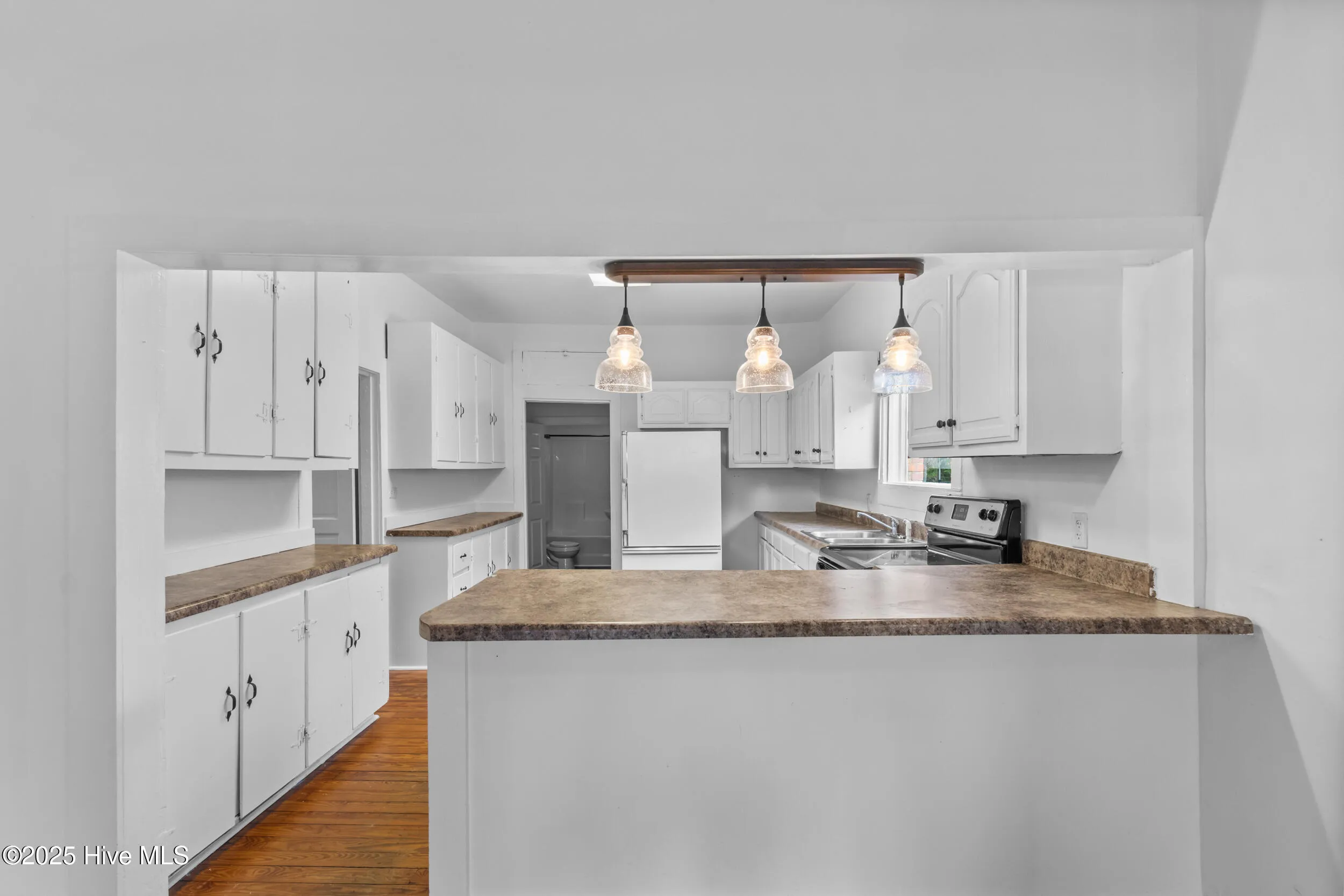 Wilmington, North Carolina 28401, United States, 4 Bedrooms Bedrooms, ,2 BathroomsBathrooms,Residential,Active,144808