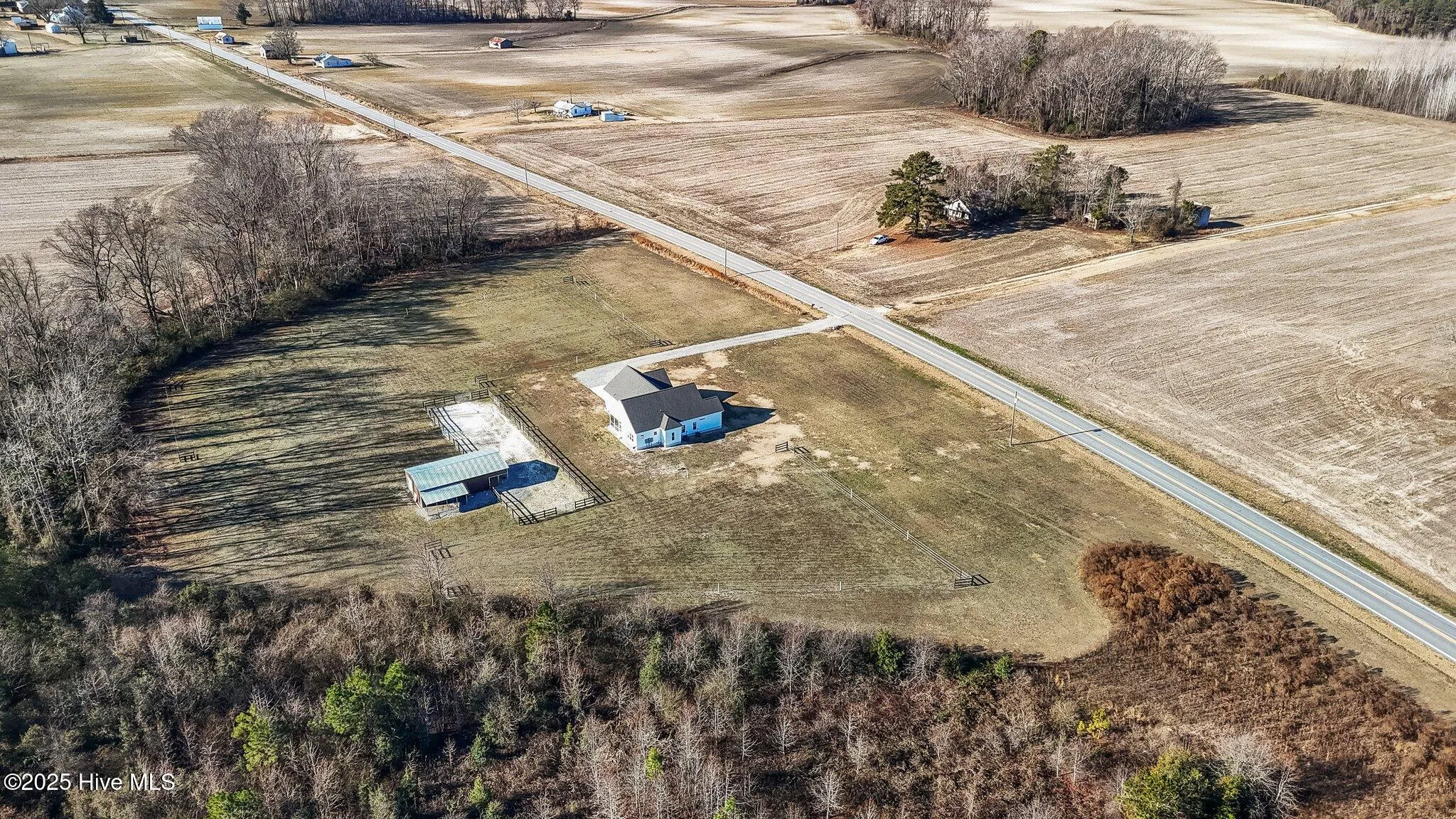Fountain, North Carolina 27829, United States, 4 Bedrooms Bedrooms, ,3 BathroomsBathrooms,Residential,Pending,19469
