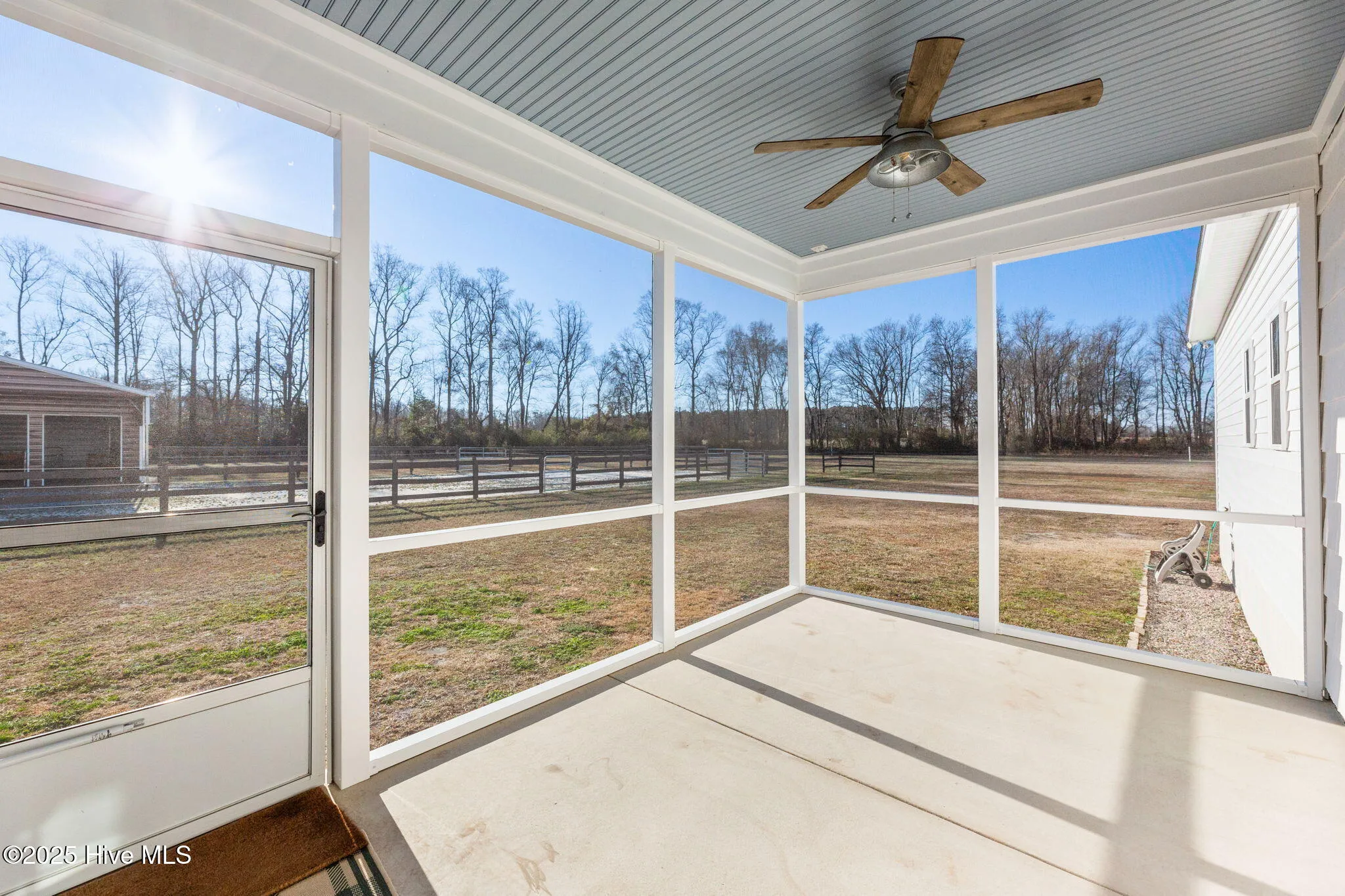 Fountain, North Carolina 27829, United States, 4 Bedrooms Bedrooms, ,3 BathroomsBathrooms,Residential,Pending,19469