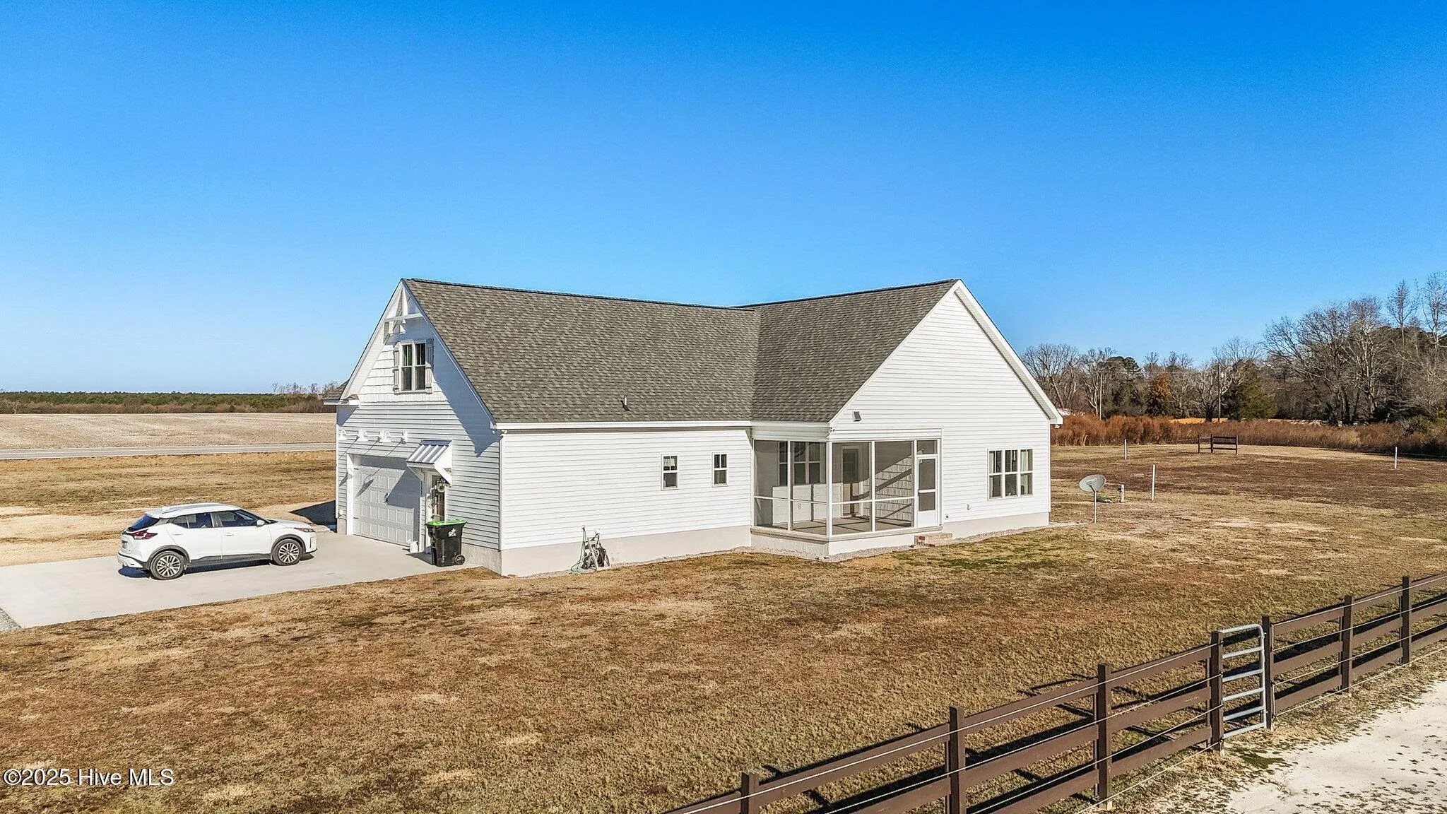 Fountain, North Carolina 27829, United States, 4 Bedrooms Bedrooms, ,3 BathroomsBathrooms,Residential,Pending,19469