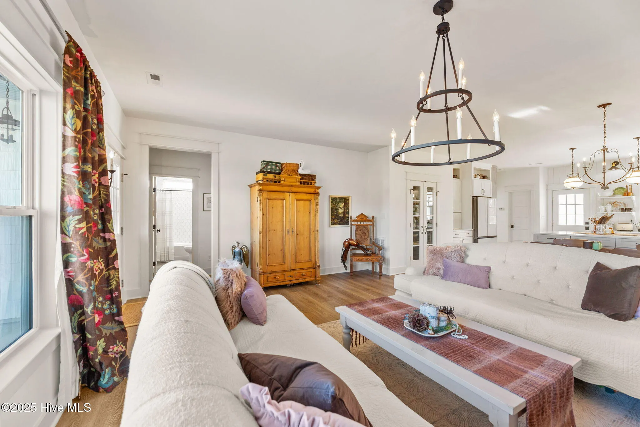 Fountain, North Carolina 27829, United States, 4 Bedrooms Bedrooms, ,3 BathroomsBathrooms,Residential,Pending,19469
