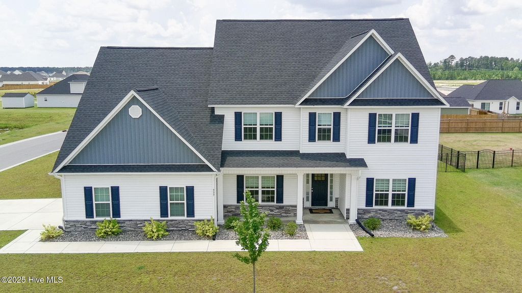 Photo of 937 Uplands Lane, Jacksonville, NC 28546 (MLS # 100517053)