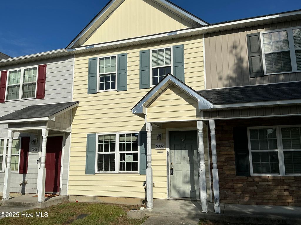 Photo of 9002 Bannister Loop, Jacksonville, NC 28546 (MLS # 100533706)