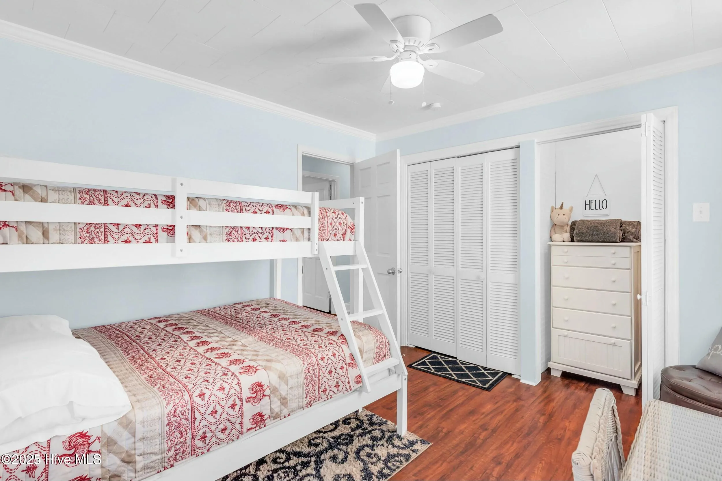 Carolina Beach, North Carolina 28428, United States, 2 Bedrooms Bedrooms, ,1 BathroomBathrooms,Residential,Pending,112350