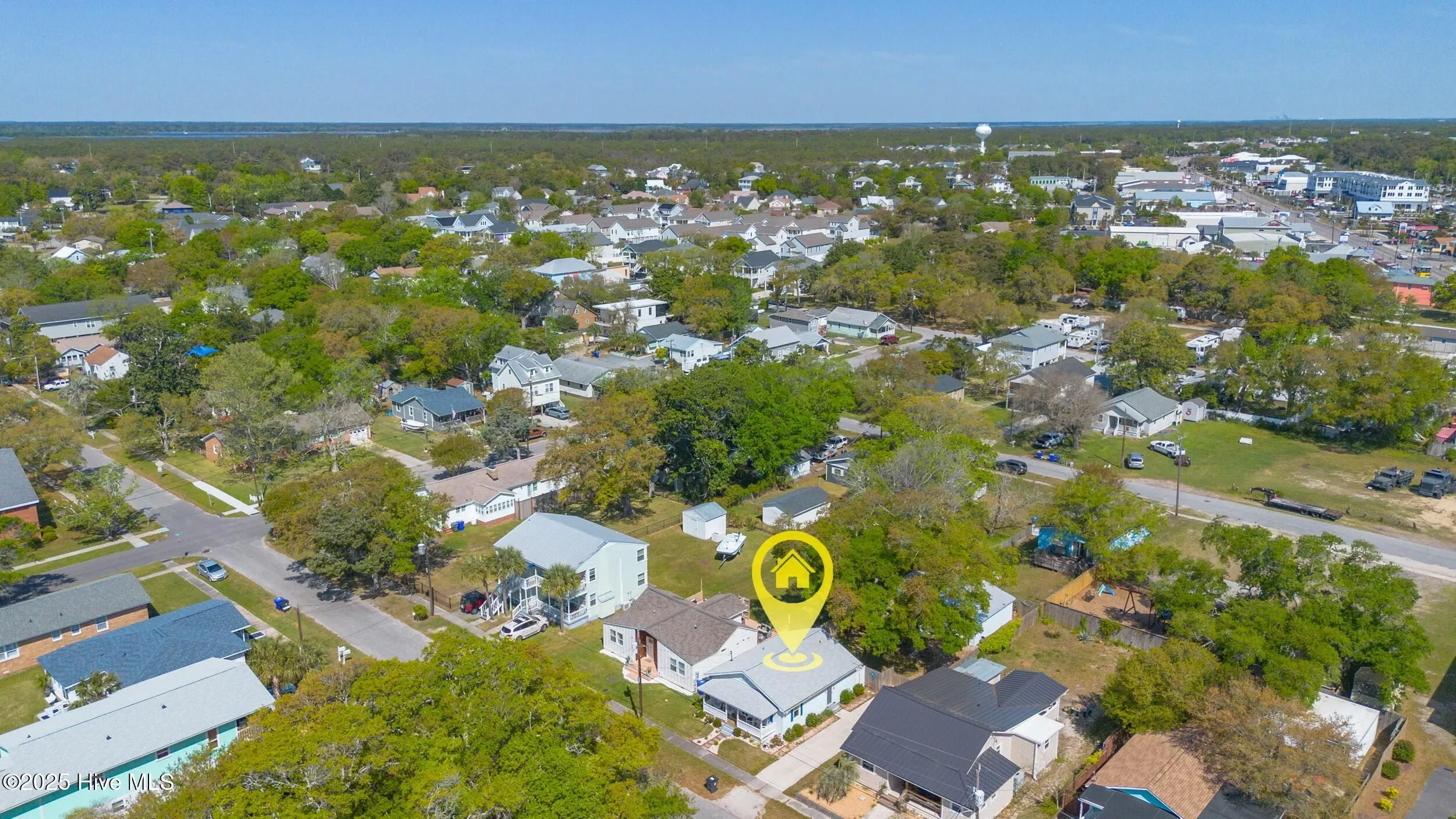 Carolina Beach, North Carolina 28428, United States, 2 Bedrooms Bedrooms, ,1 BathroomBathrooms,Residential,Pending,112350