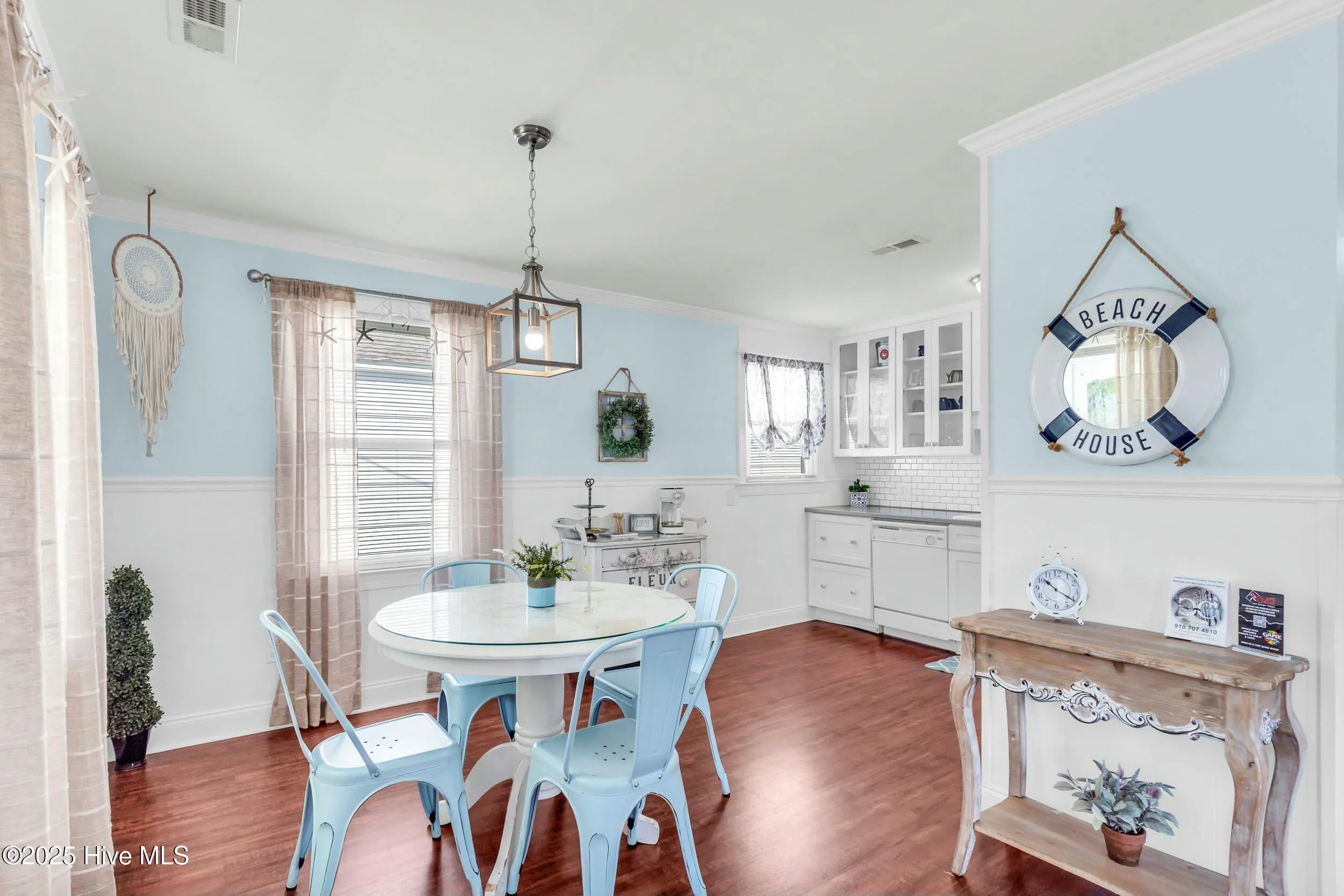 Carolina Beach, North Carolina 28428, United States, 2 Bedrooms Bedrooms, ,1 BathroomBathrooms,Residential,Pending,112350