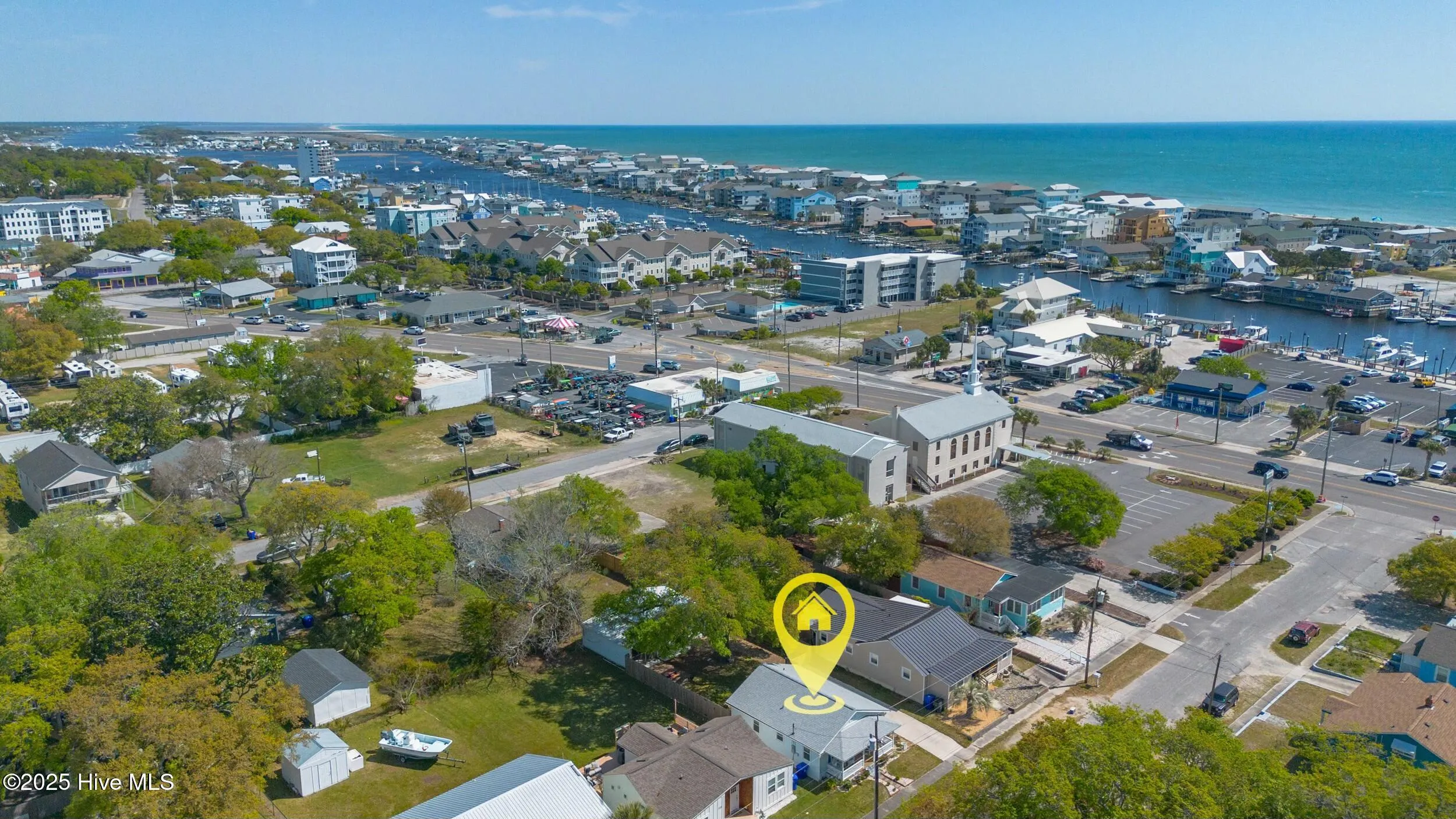 Carolina Beach, North Carolina 28428, United States, 2 Bedrooms Bedrooms, ,1 BathroomBathrooms,Residential,Pending,112350