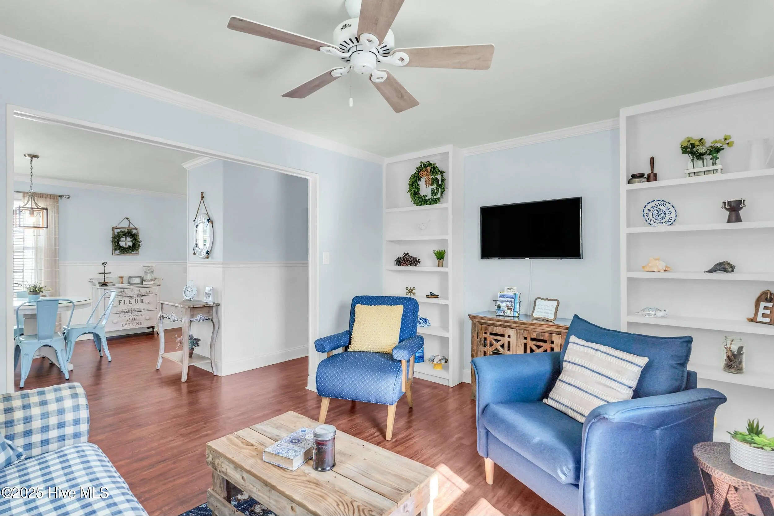 Carolina Beach, North Carolina 28428, United States, 2 Bedrooms Bedrooms, ,1 BathroomBathrooms,Residential,Pending,112350