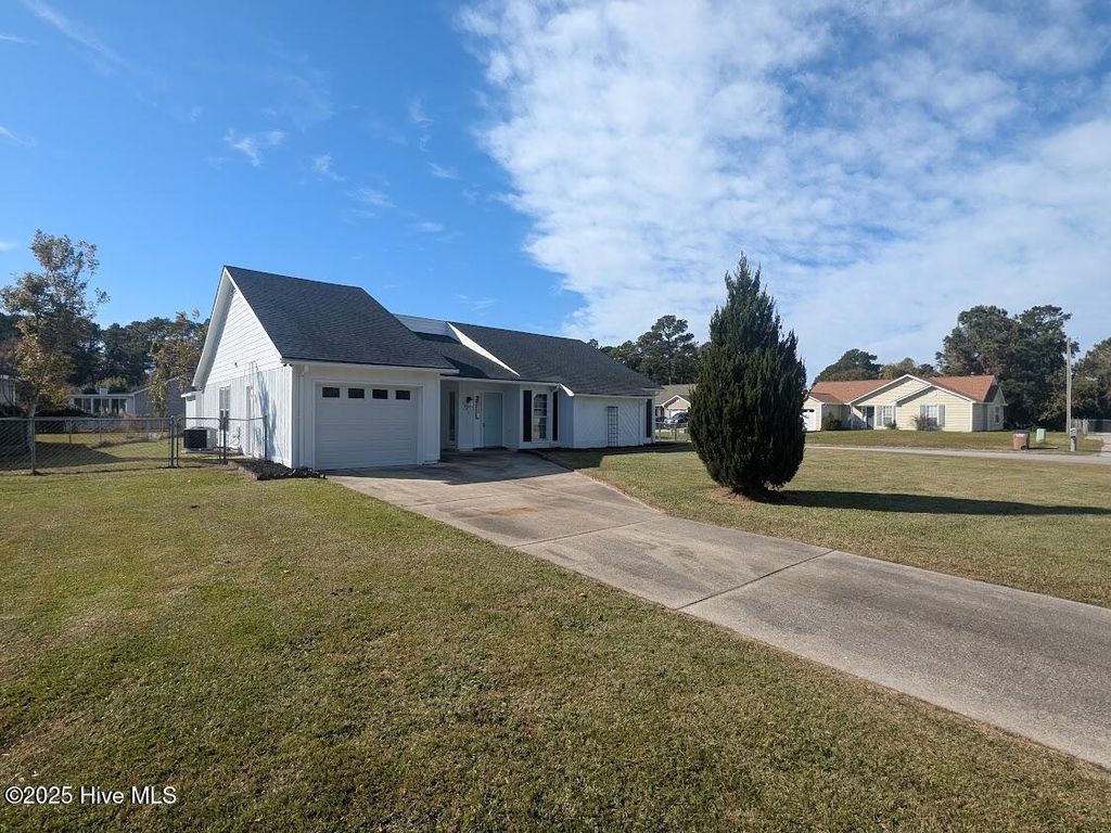 Photo of 2465 Saddleridge Drive, Midway Park, NC 28544 (MLS # 100541232)