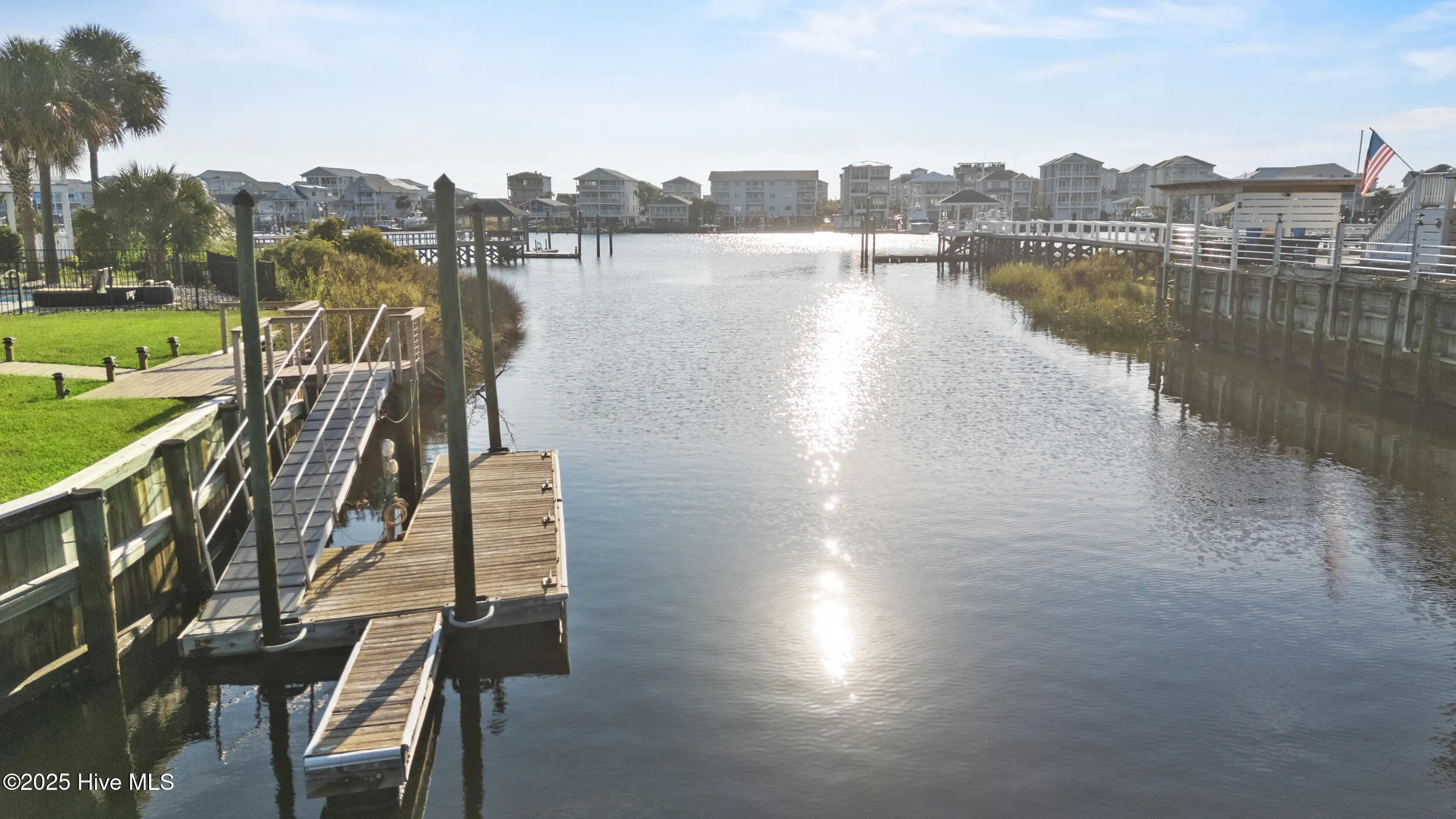 Carolina Beach, North Carolina 28428, United States, 4 Bedrooms Bedrooms, ,4 BathroomsBathrooms,Residential,Active,218615