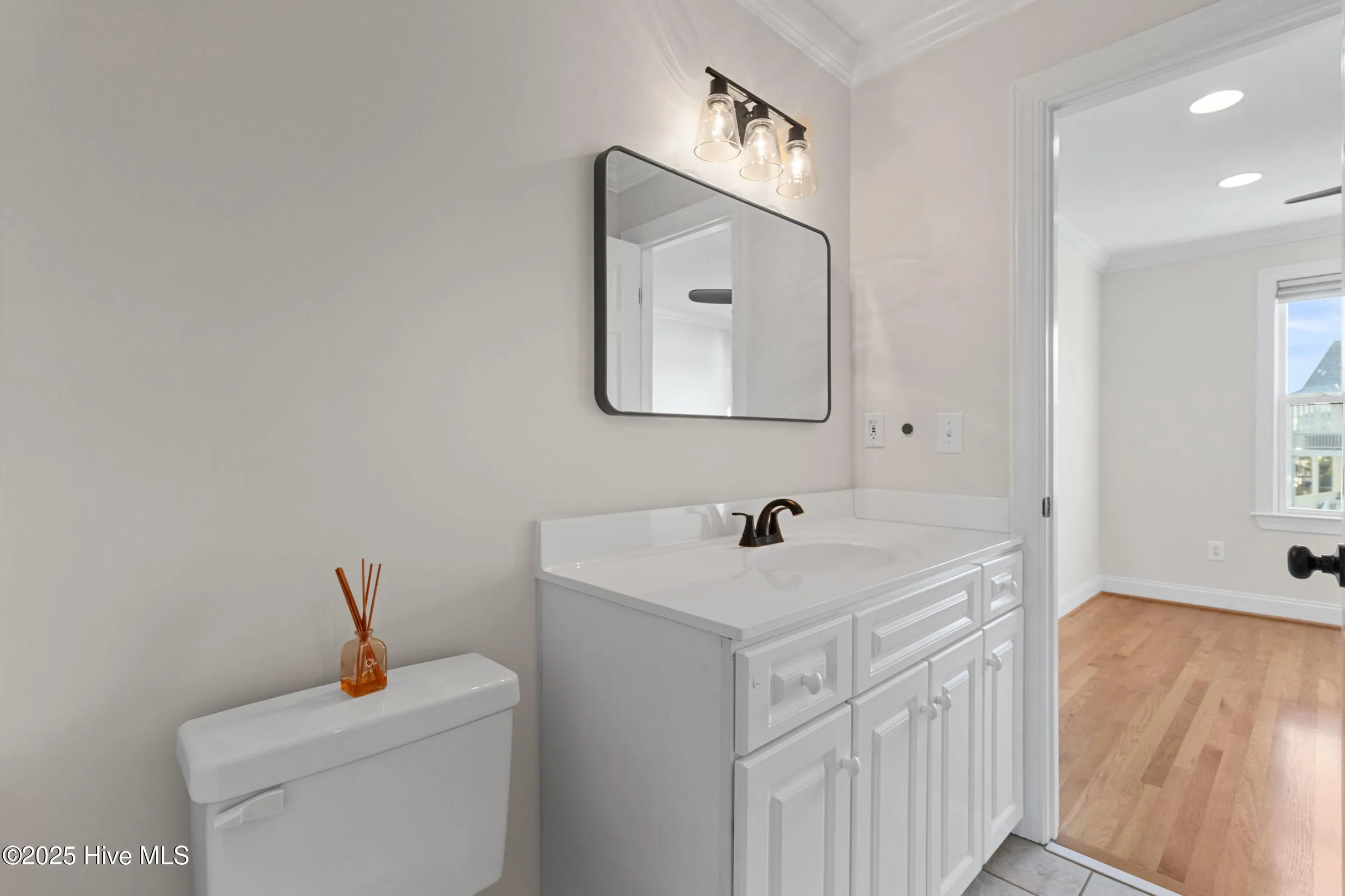 Carolina Beach, North Carolina 28428, United States, 4 Bedrooms Bedrooms, ,4 BathroomsBathrooms,Residential,Active,218615