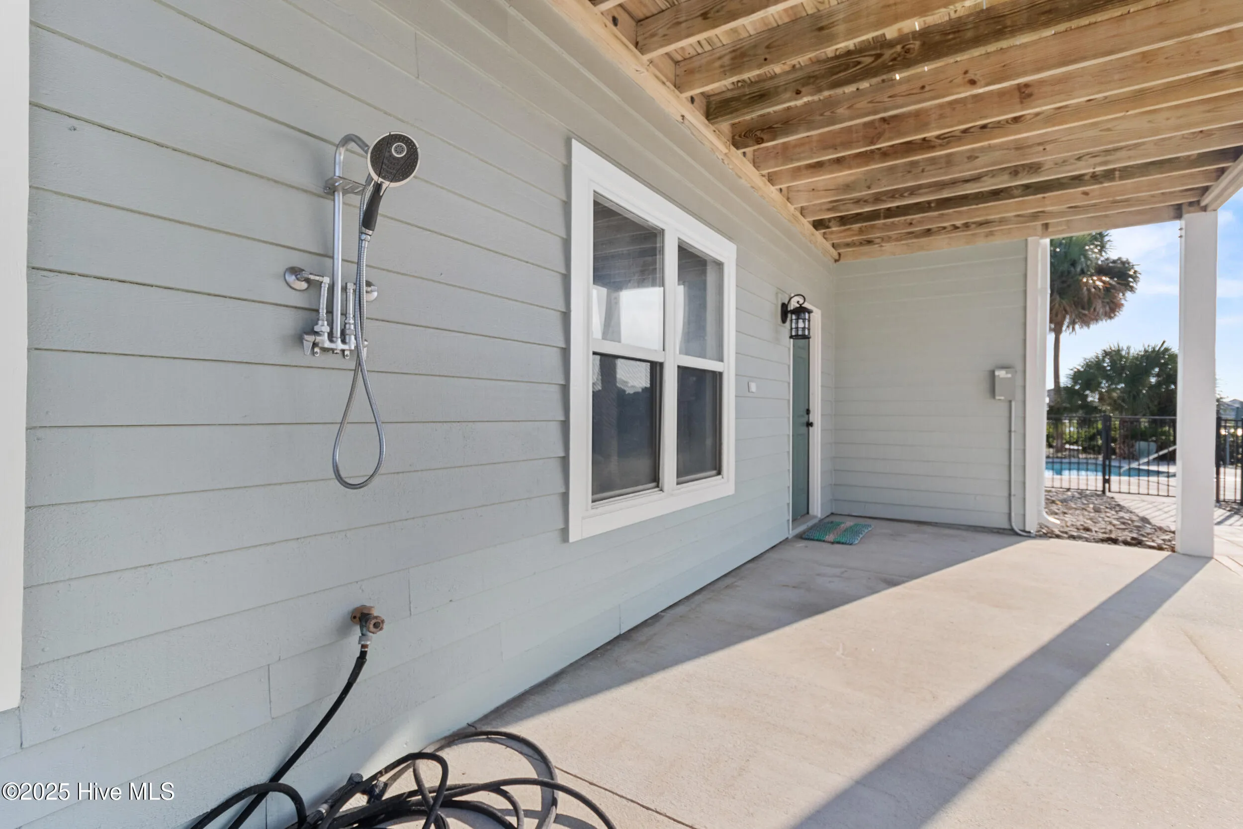 Carolina Beach, North Carolina 28428, United States, 4 Bedrooms Bedrooms, ,4 BathroomsBathrooms,Residential,Active,218615