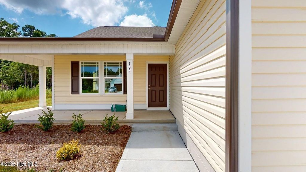 Photo of 109 Windemere Lane, Goldsboro, NC 27530 (MLS # 100516006)