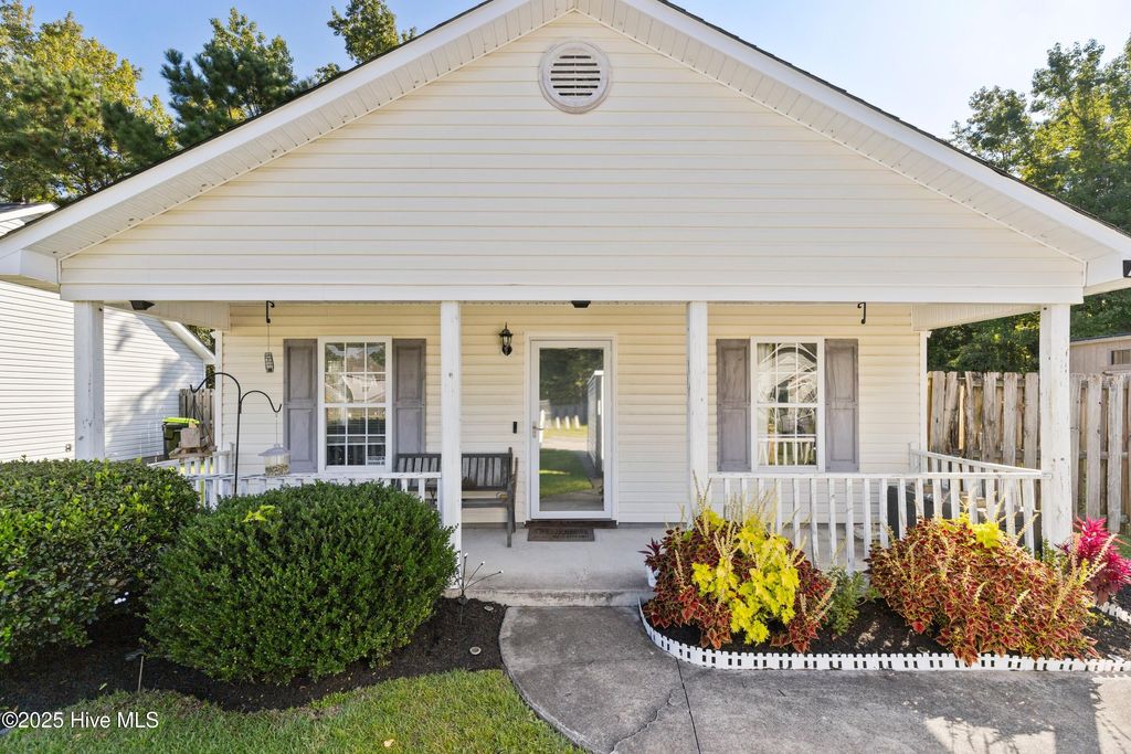 Photo of 1510 Everett Springs Drive, Leland, NC 28451 (MLS # 100532189)