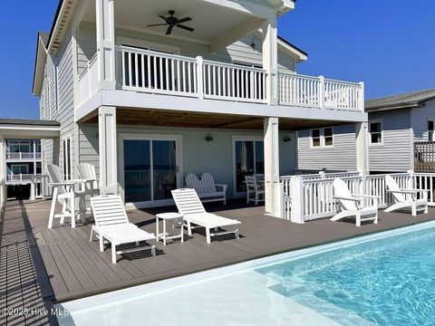 A home in Oak Island