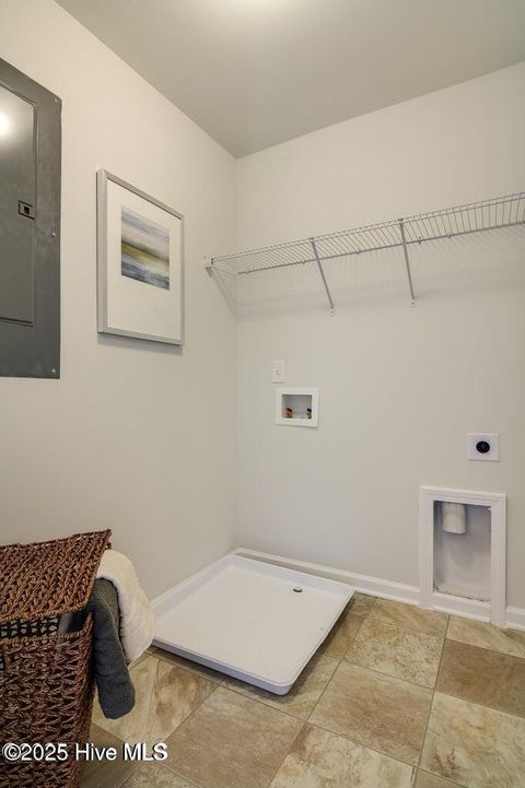 Tiny photo for 123 Brogdon Street #Lot 9, Wilmington, NC 28411 (MLS # 100537145)