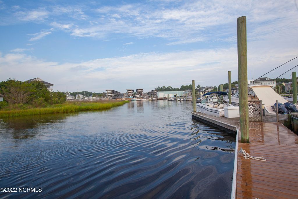 Photo of 801 Paoli Court #35&#39; Wet Slip 83, Wilmington, NC 28409 (MLS # 100468196)