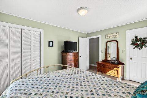 Tiny photo for 504 Harpers Lane, Jacksonville, NC 28540 (MLS # 100538139)