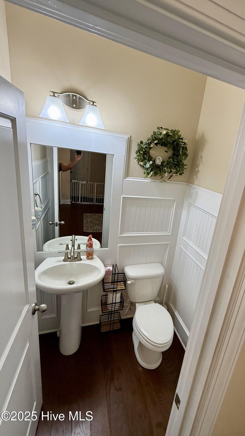 Photo of 308 E Dolphin View, Sneads Ferry, NC 28460 (MLS # 100512063)