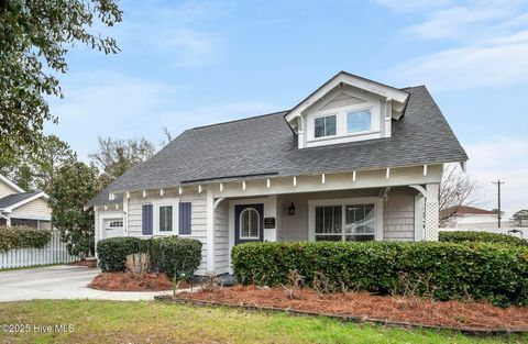 Photo of 1110 Caney Court, Southport, NC 28461 (MLS # 100488871)