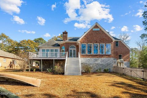 A home in Trent Woods