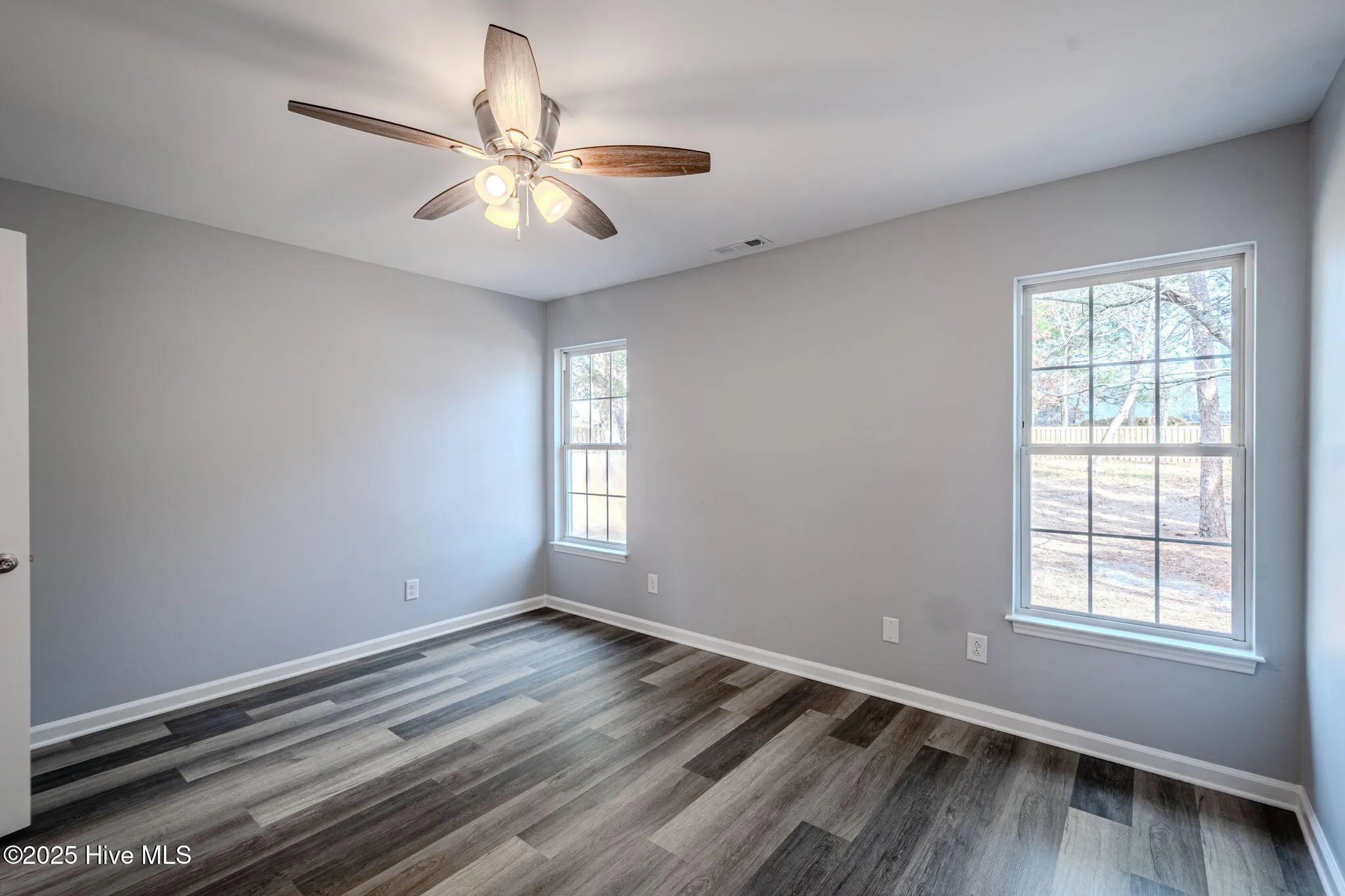 Wilmington, North Carolina 28412, United States, 3 Bedrooms Bedrooms, ,2 BathroomsBathrooms,Residential,Pending,551