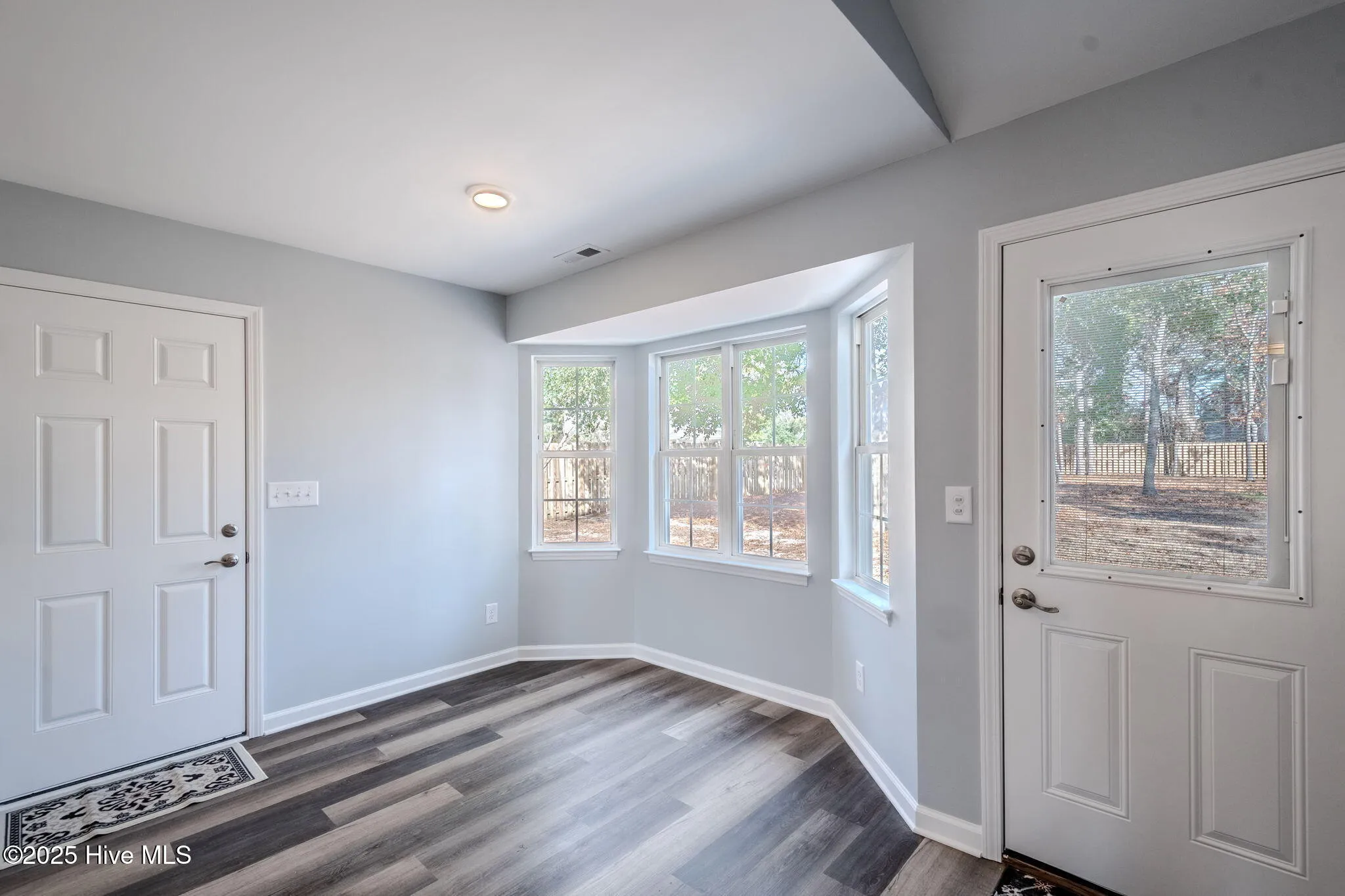 Wilmington, North Carolina 28412, United States, 3 Bedrooms Bedrooms, ,2 BathroomsBathrooms,Residential,Pending,551