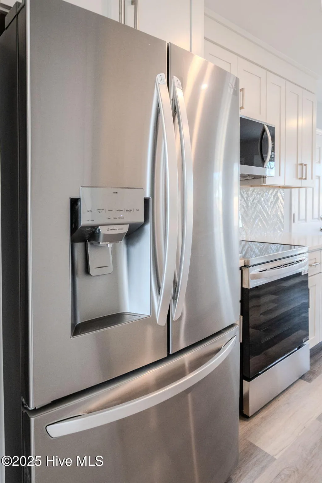 Wilmington, North Carolina 28412, United States, 3 Bedrooms Bedrooms, ,2 BathroomsBathrooms,Residential,Pending,551