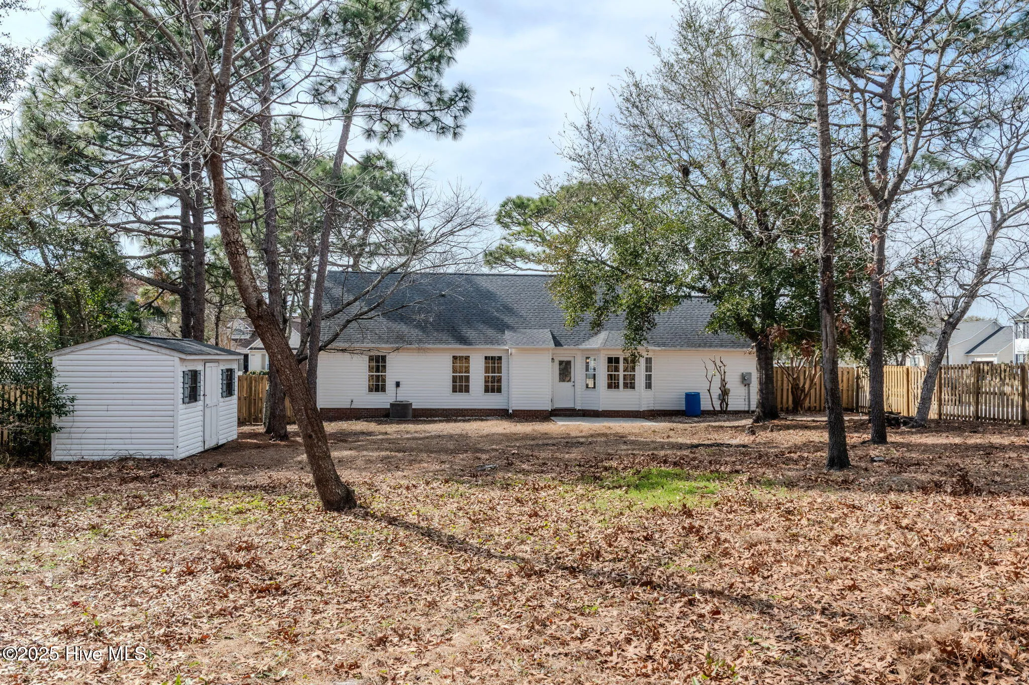 Wilmington, North Carolina 28412, United States, 3 Bedrooms Bedrooms, ,2 BathroomsBathrooms,Residential,Pending,551