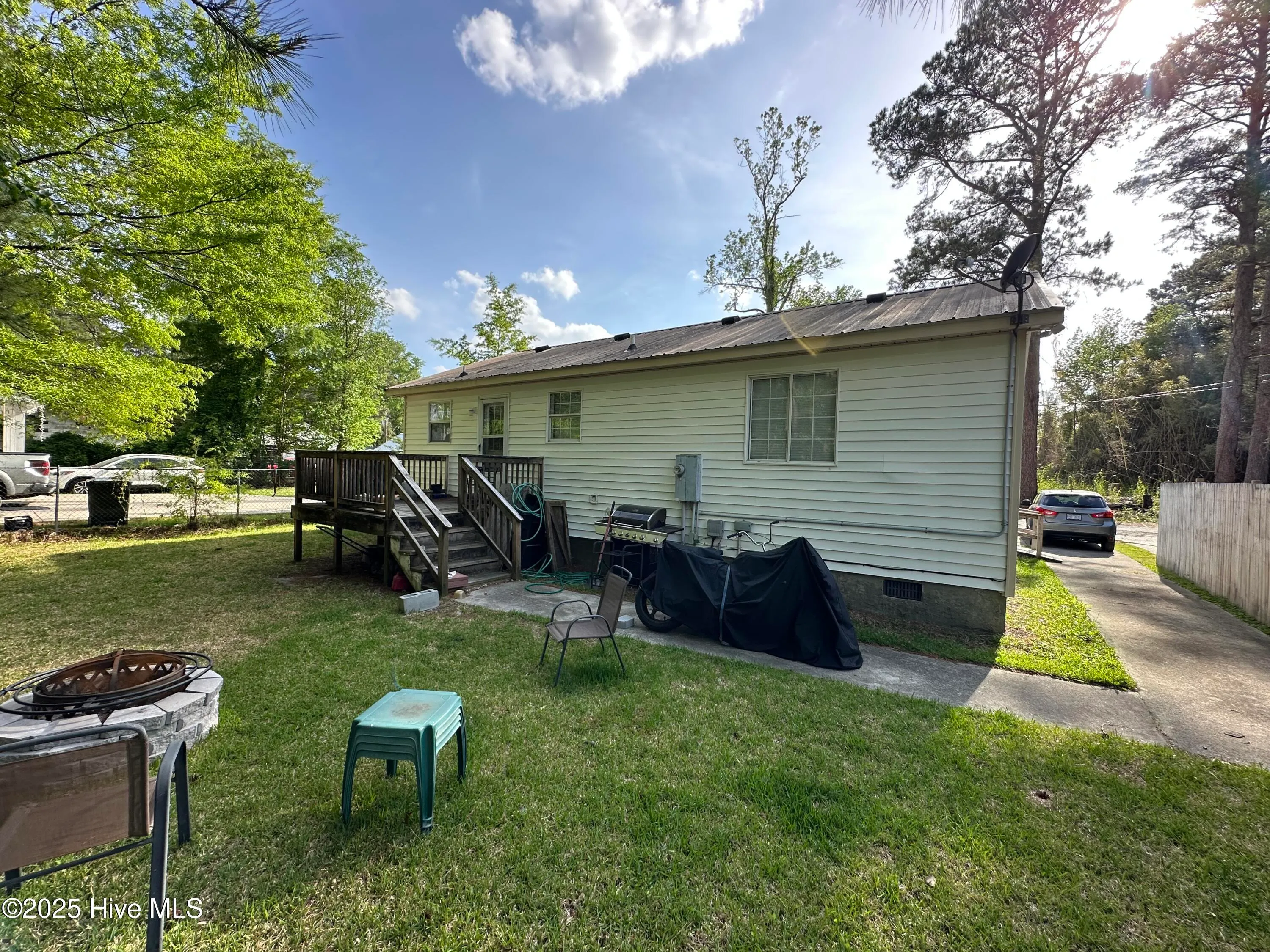 Wallace, North Carolina 28466, United States, 3 Bedrooms Bedrooms, ,1 BathroomBathrooms,Residential,Active,125794